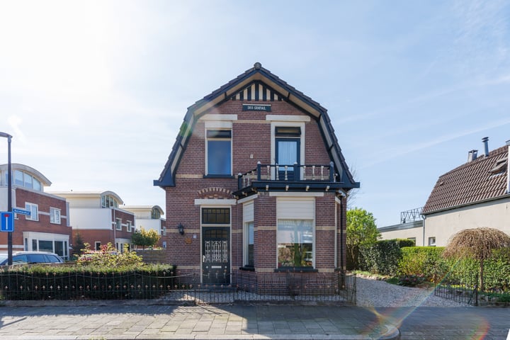 Julianalaan 20 in Apeldoorn foto