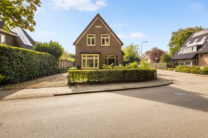 Julianalaan 37 in Vaassen