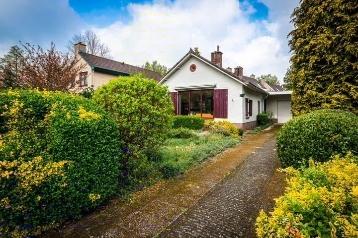 Julianalaan 51A in Zeist foto