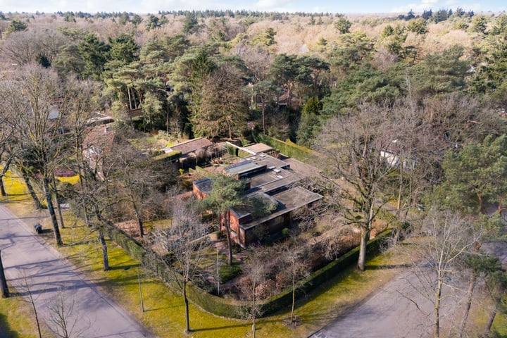 Julianalaan 57 in Ermelo foto