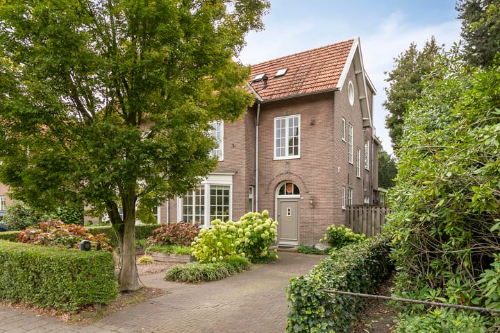 Julianalaan 63 in Helmond