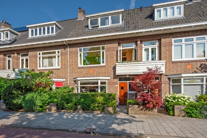 Julianalaan 75 in Delft foto