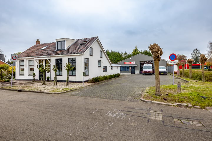 Julianastraat 14 in Hoogezand foto