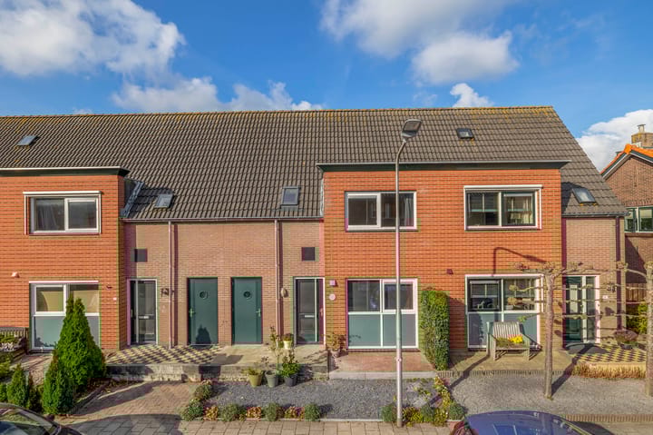 Julianastraat 15b in Lekkerkerk foto