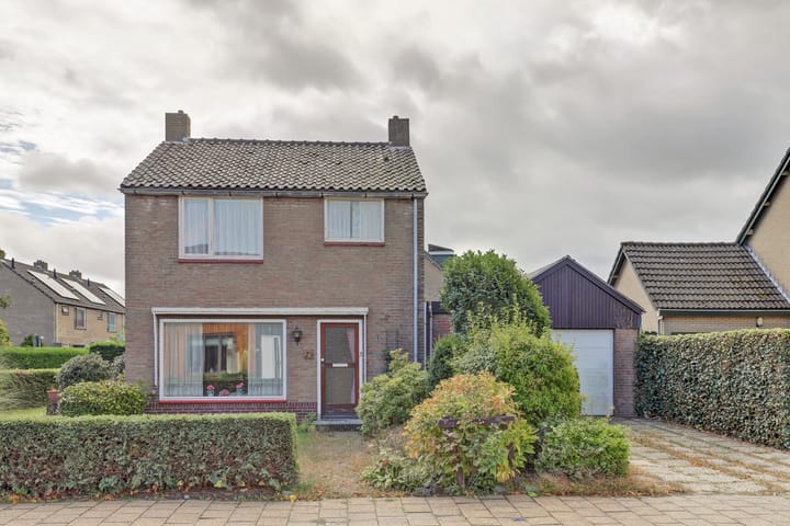 Julianastraat 23 in Burgh-Haamstede