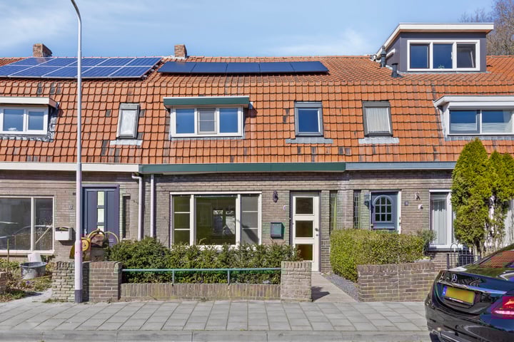 Julianastraat 8 in Terneuzen foto