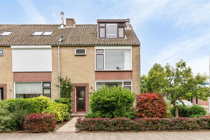 Julianastraat 90 in Groot-Ammers foto