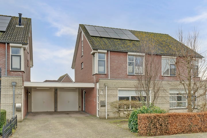 Junoplein 4 in Bemmel foto