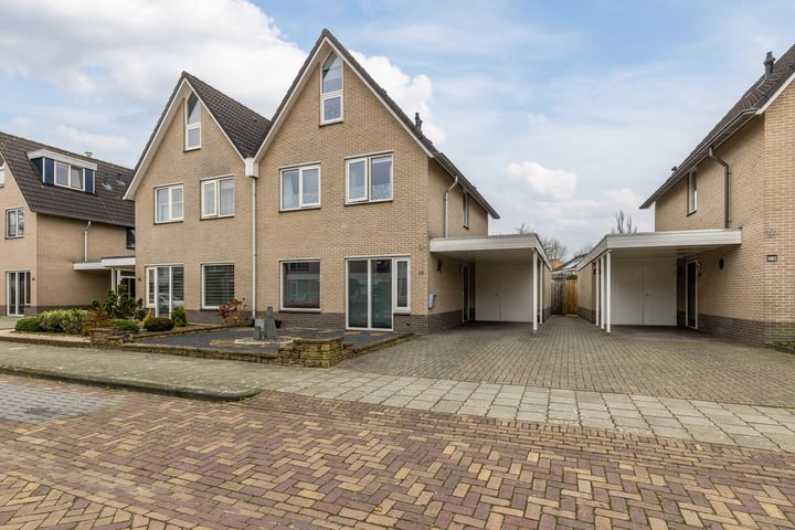 Jupiter 16 in Hoogeveen foto