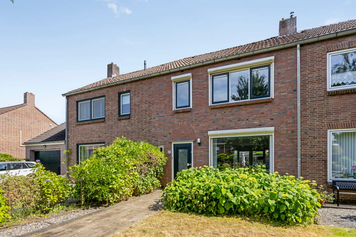 Jupiterstraat 27 in Brunssum foto