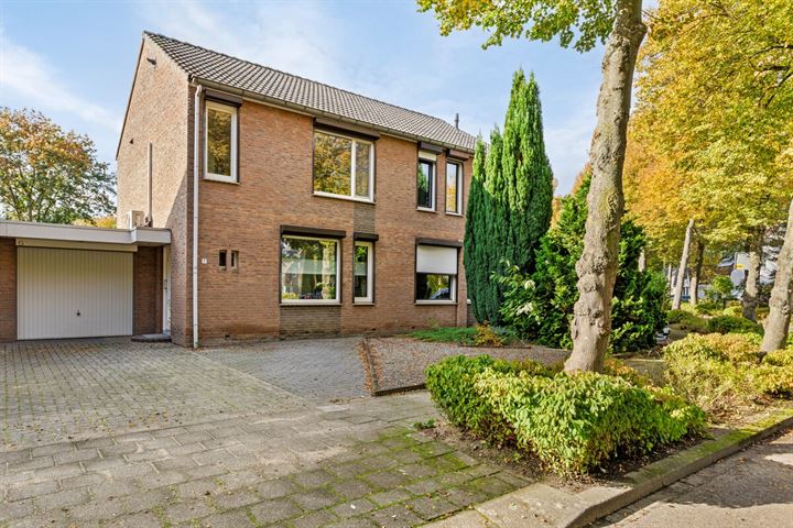 Jupiterstraat 7 in Sittard foto