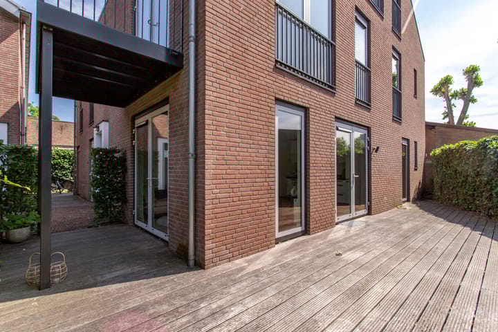 Jutfaseweg 223-34 in Utrecht foto