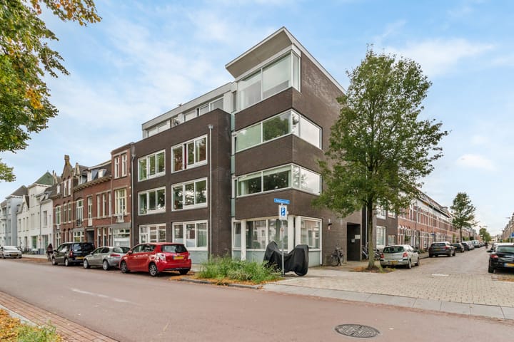 Jutfaseweg 37G in Utrecht foto