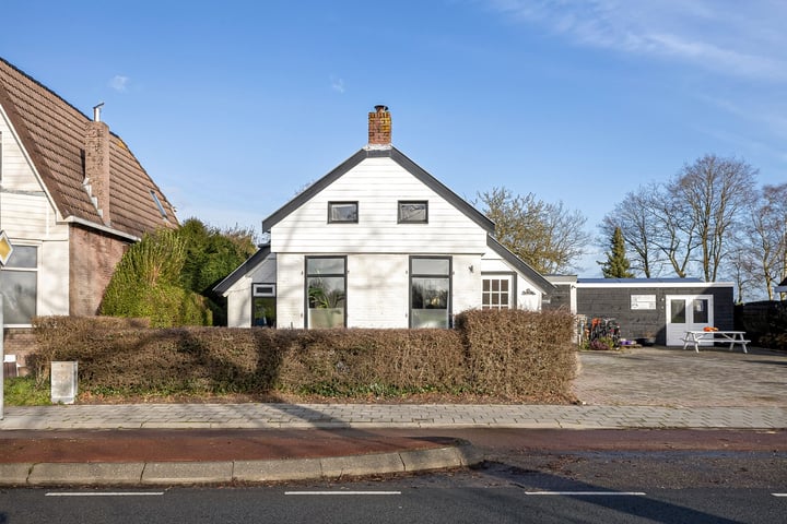 K.J. de Vriezestraat 27 in Wildervank foto