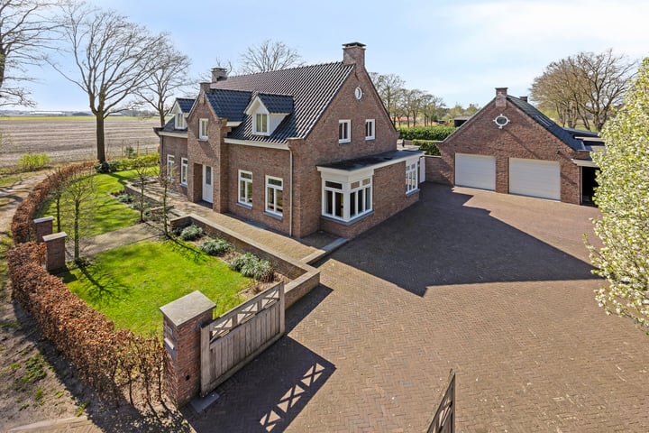 Kaathoven 13 in Vinkel foto