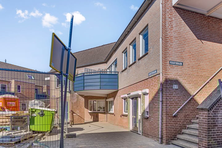 Kaatsbaan 3 in Bergen op Zoom foto