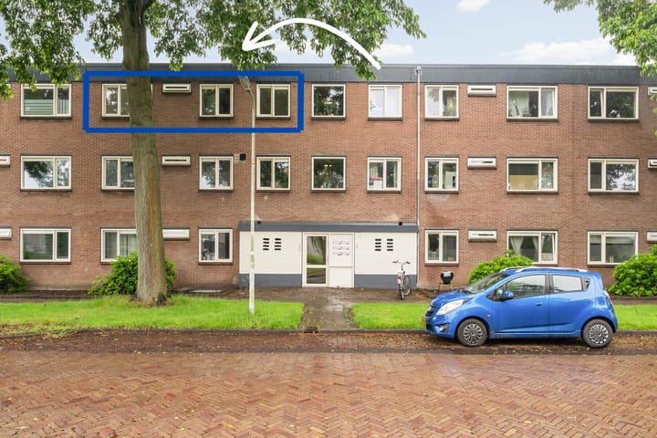 Kaatsland 34 in Sneek foto