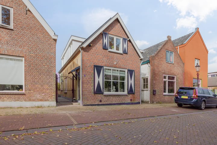 Kadepad 11 in Raamsdonksveer foto