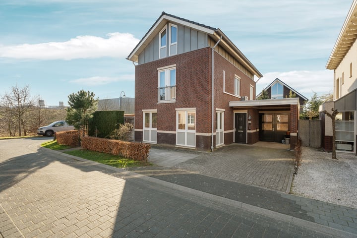 Kalander 38 in Gennep foto