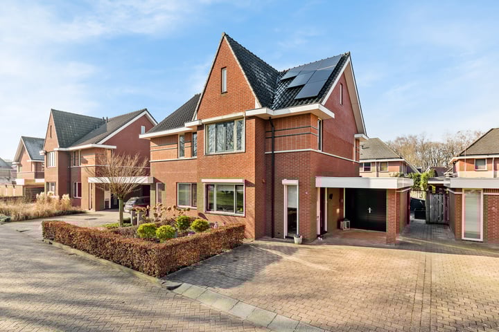 Kalander 6 in Wierden foto