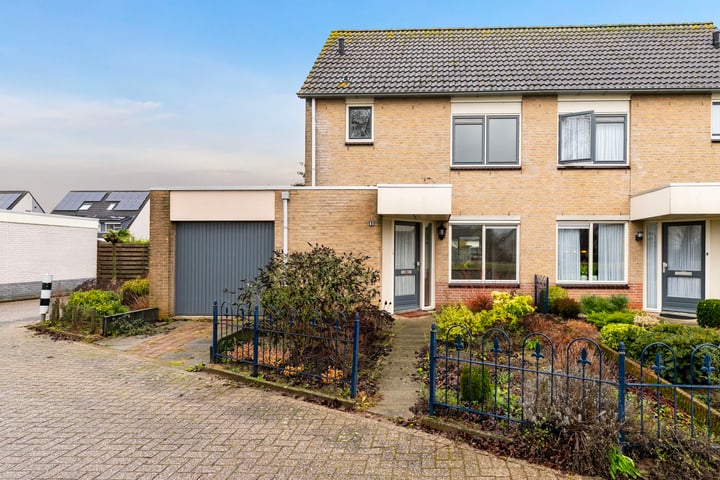 Kalmoesveld 41 in Doetinchem foto