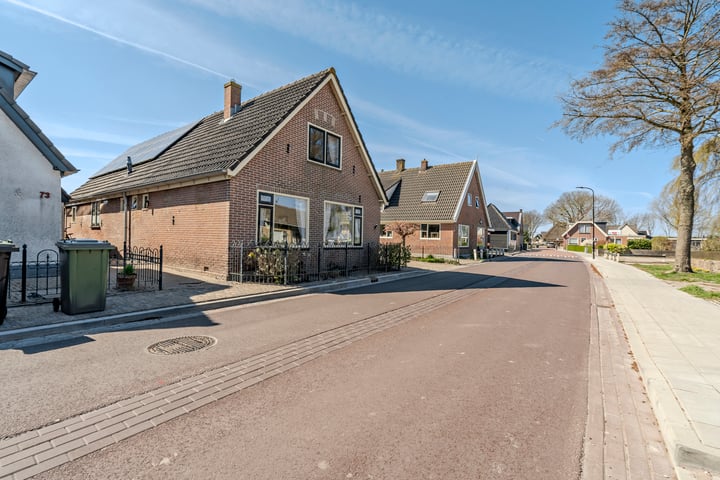 Kalverdijk 75 in Tuitjenhorn