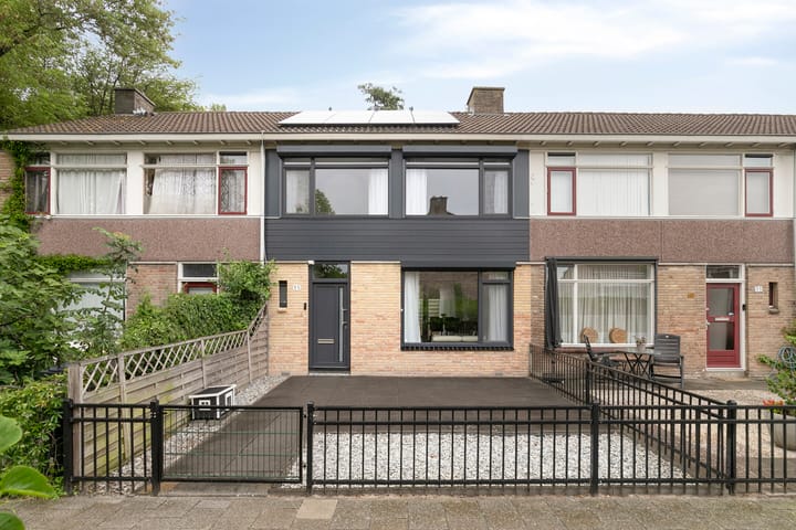 Kalverhagen 35 in Rotterdam