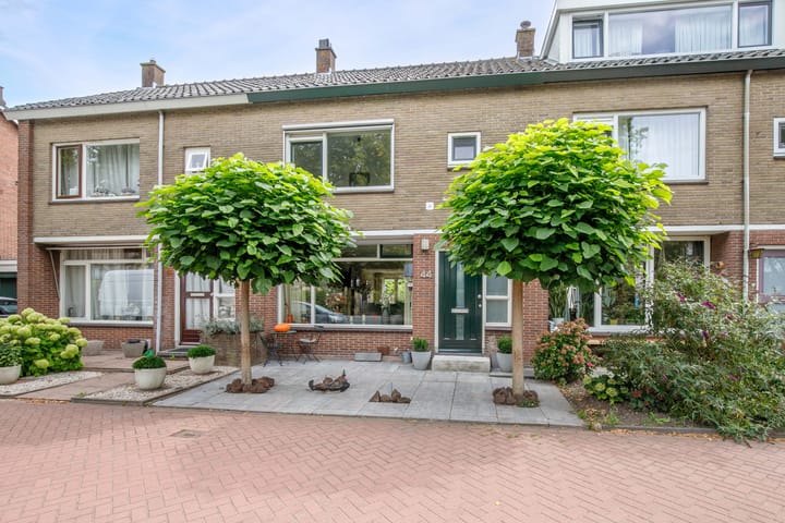 Kamerlingh Onnessingel 44 in Lekkerkerk foto