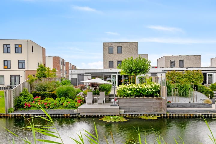 Kamille 12 in Lelystad foto