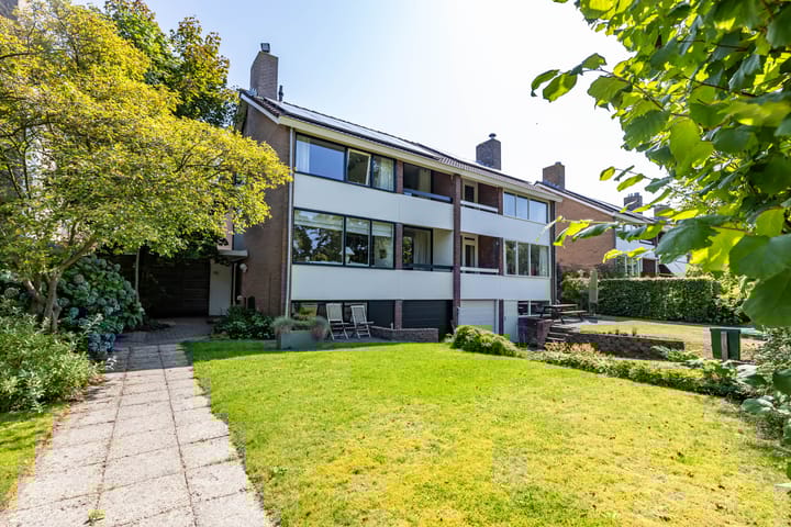 Kamperfoelieweg 15 in Paterswolde
