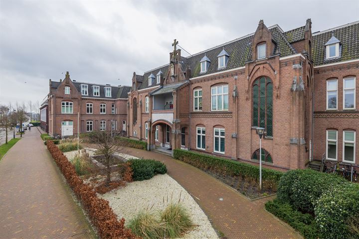 Kamperlaan 82 in Haarlem foto
