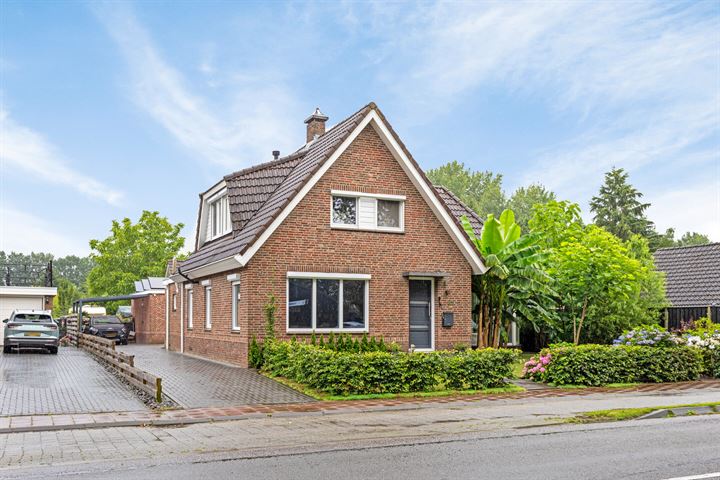 Kanaal A NZ 85 in Emmer-Compascuum foto