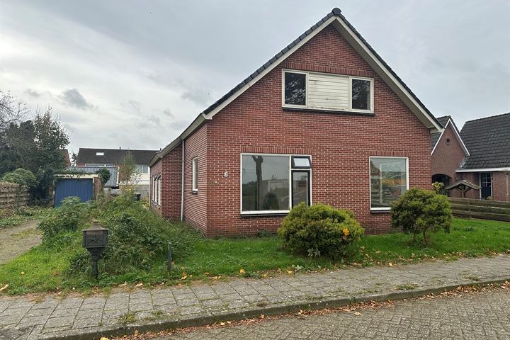 Kanaal B ZZ 115 in Emmer-Compascuum foto