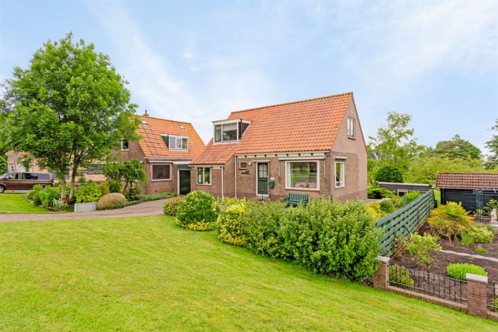 Kanaaldijk 9 in West-Graftdijk foto