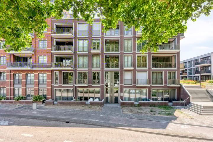 Kanaaldijk N.O. 90C in Helmond
