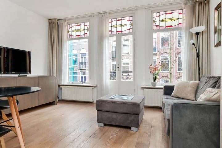 Kanaalstraat 65C in Amsterdam foto