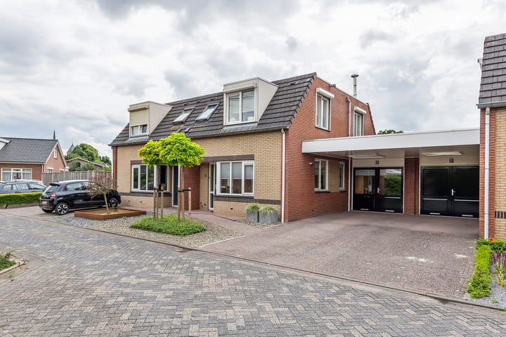 Kanteel 3 in Dreumel foto