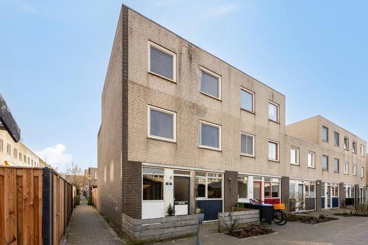 Kapelhof 48 in Zaandam foto