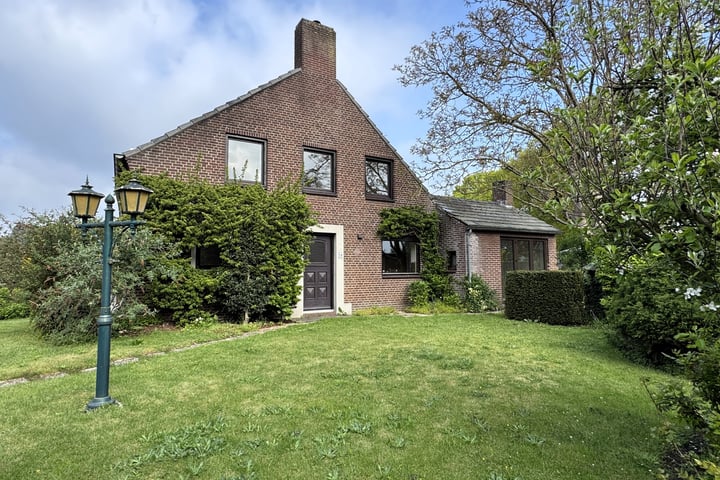 Kapelstraat 20 in Lomm foto