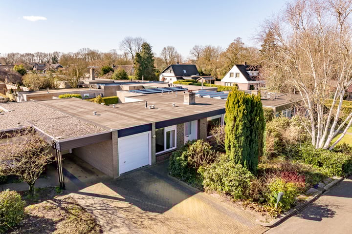 Kapteynlaan 4 in Hoogeveen foto