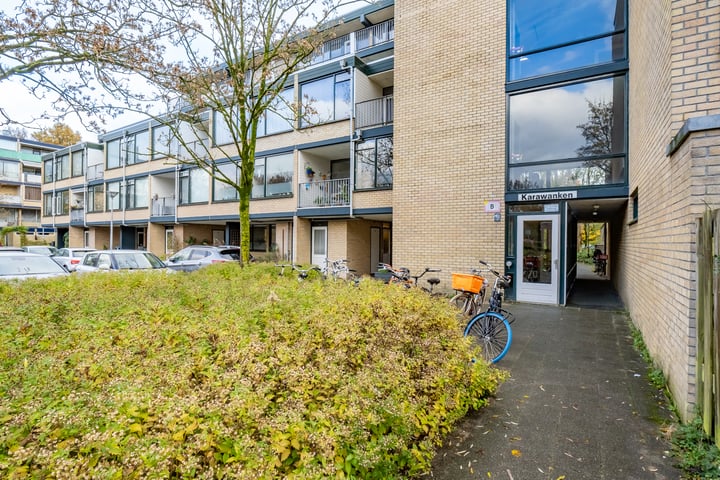 Karawanken 18 in Utrecht foto