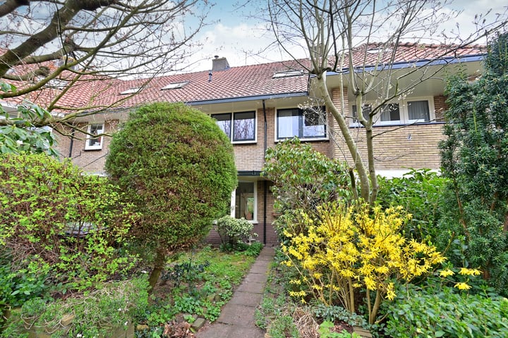 Karbouwstraat 49 in Bussum