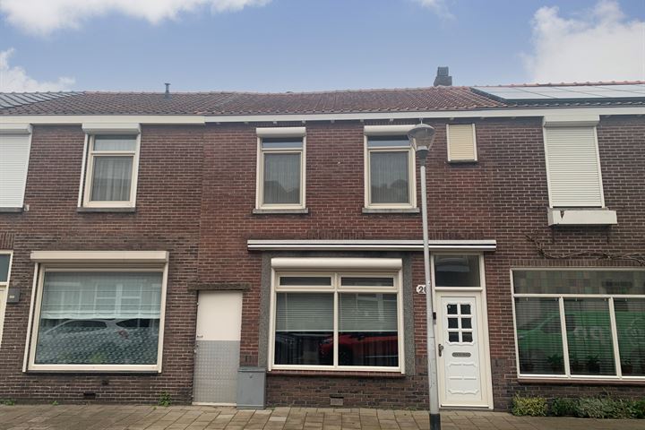 Kardinaal van Rossumstraat 26 in Tilburg foto