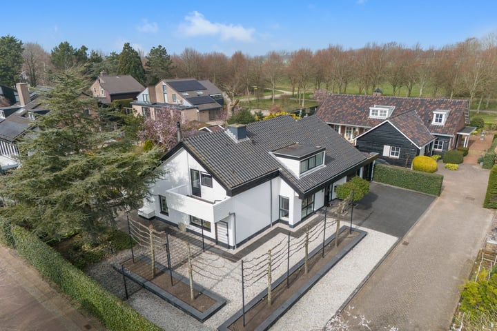 Karekiet 1 in Castricum foto