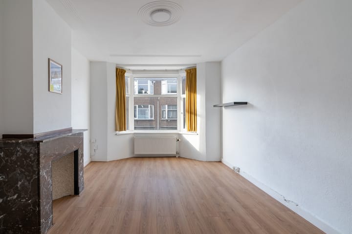 Karel de Geerstraat 40 in 's-Gravenhage foto