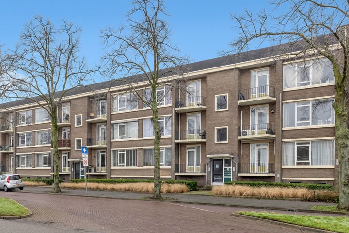 Karel de Grotelaan 335 in Eindhoven foto