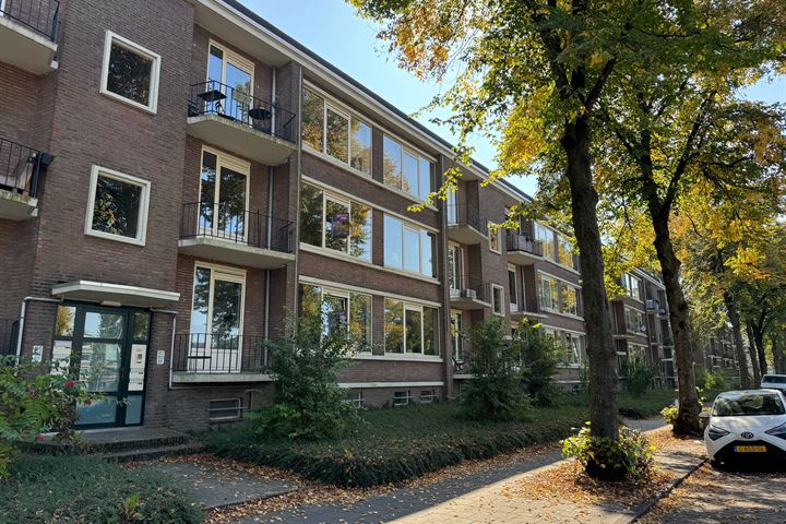 Karel de Grotelaan 99 in Eindhoven foto