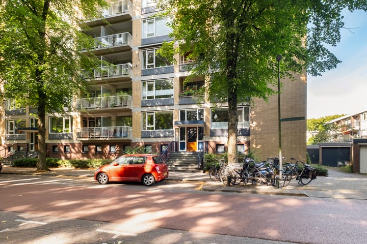 Karel Doormanlaan 212 in Utrecht foto