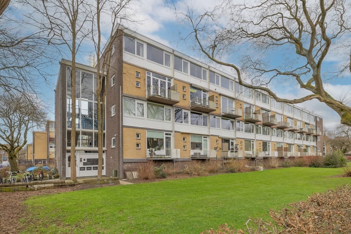 Karel Doormanlaan 228 in Hilversum foto