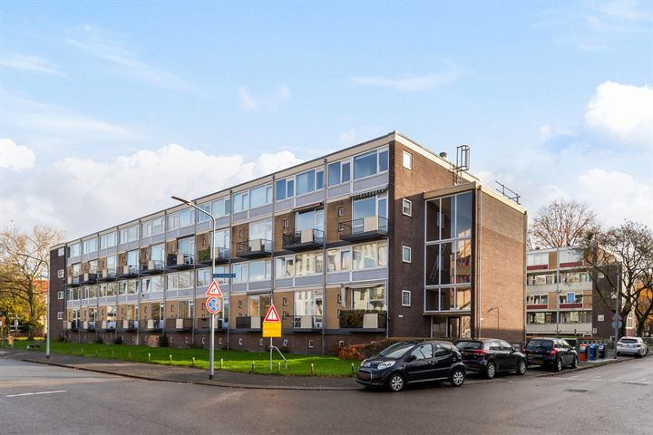 Karel Doormanlaan 424 in Hilversum foto
